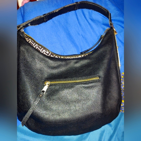 Black Leather MMS Bag - Picture 2 of 5